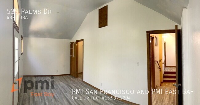 Building Photo - 539 Palms Dr