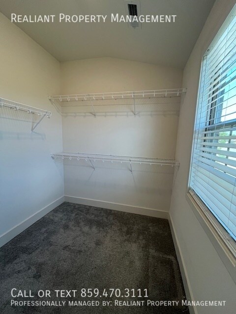 Building Photo - 3238 Peninsula Wy