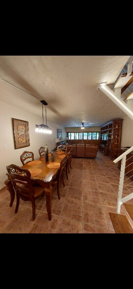 Building Photo - 87200 Overseas Hwy