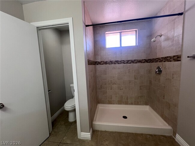 Building Photo - 3850 S Spitze Dr