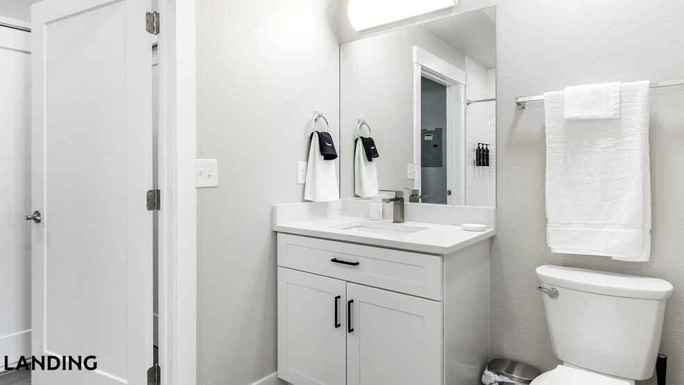 Building Photo - 2720 S Federal Blvd