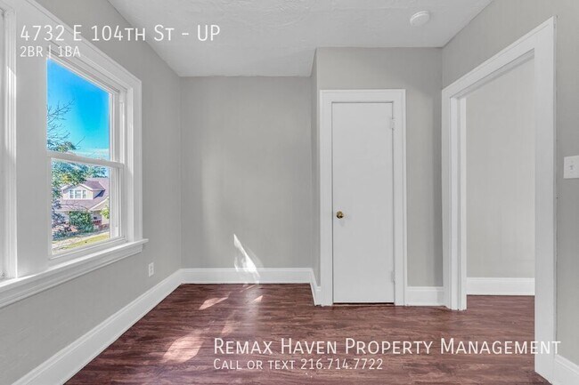 Building Photo - 4732 E 104th St