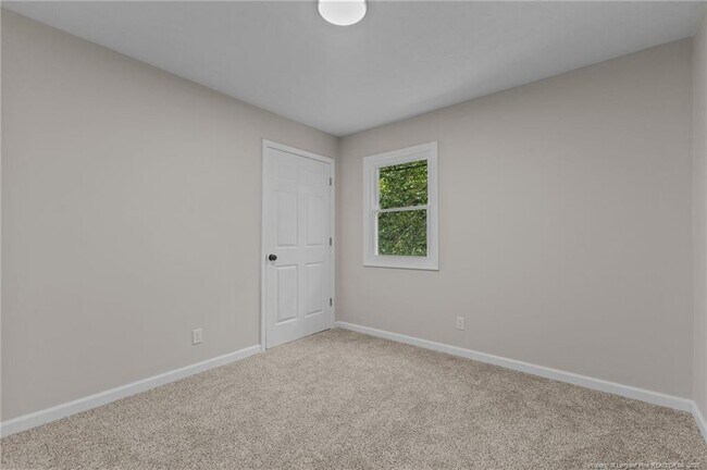 Building Photo - 7326 Hyannis Dr