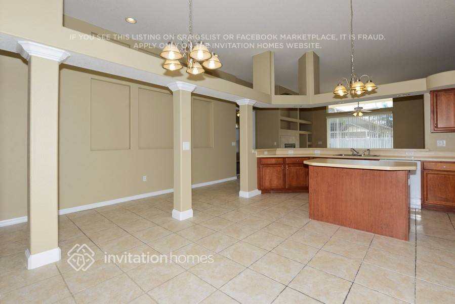 Building Photo - 18421 Eastwyck Dr