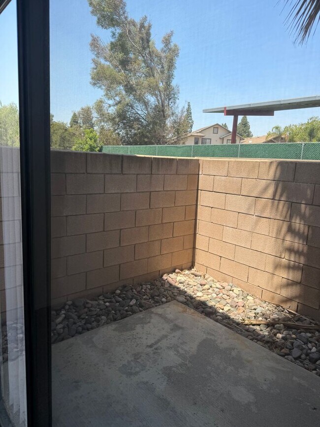 Building Photo - 3241 Triumph Ln