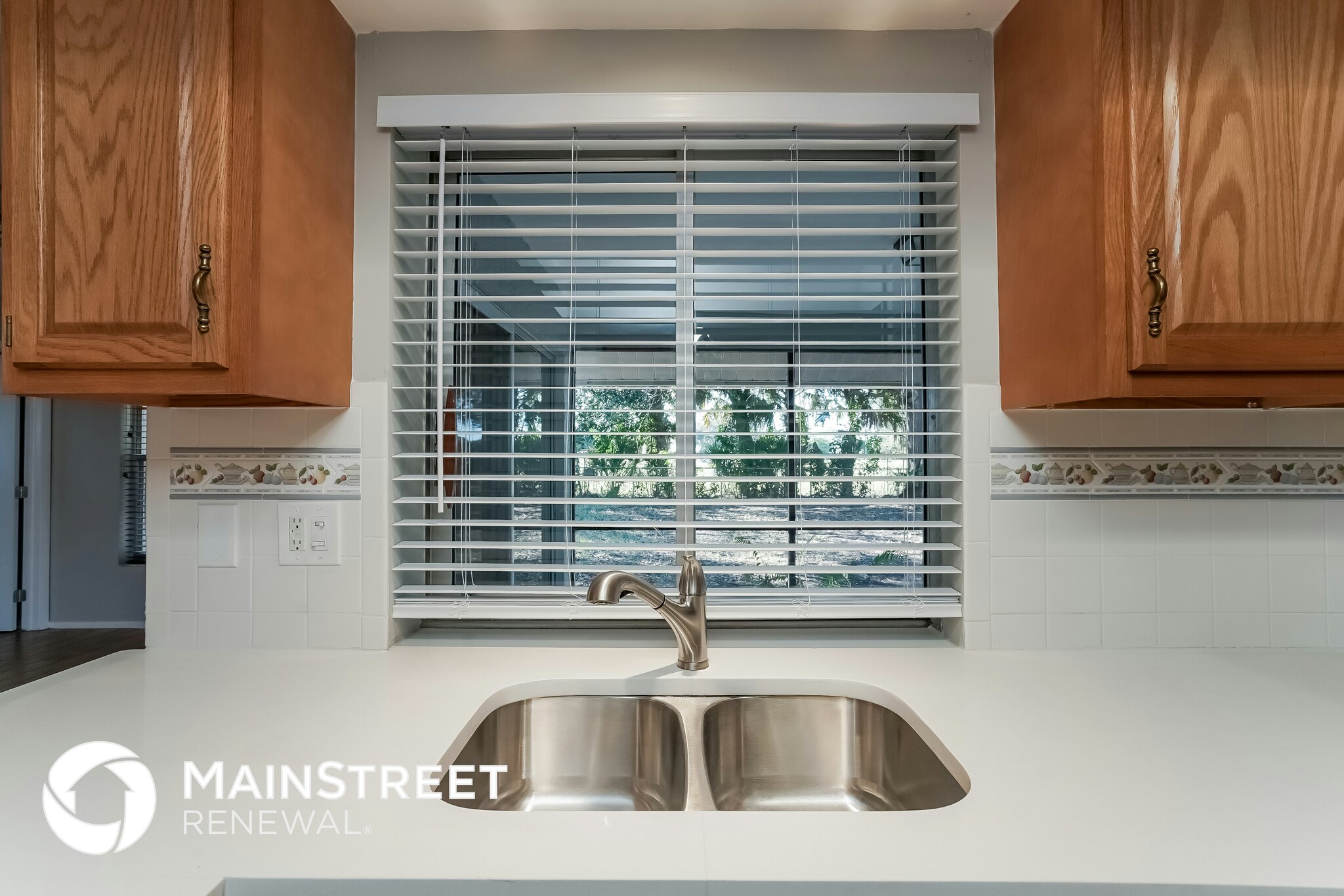 Building Photo - 1412 SE 4th St