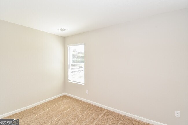 Building Photo - 301 Augusta Woods Dr