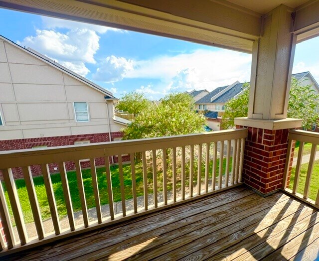 Building Photo - 3817 Shire Valley Dr