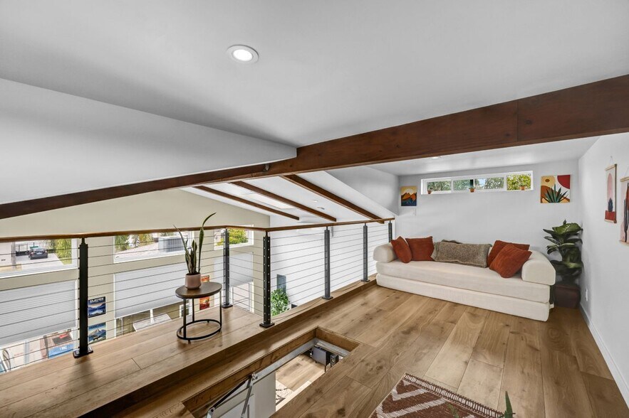 Building Photo - 4838 Gundry Ave
