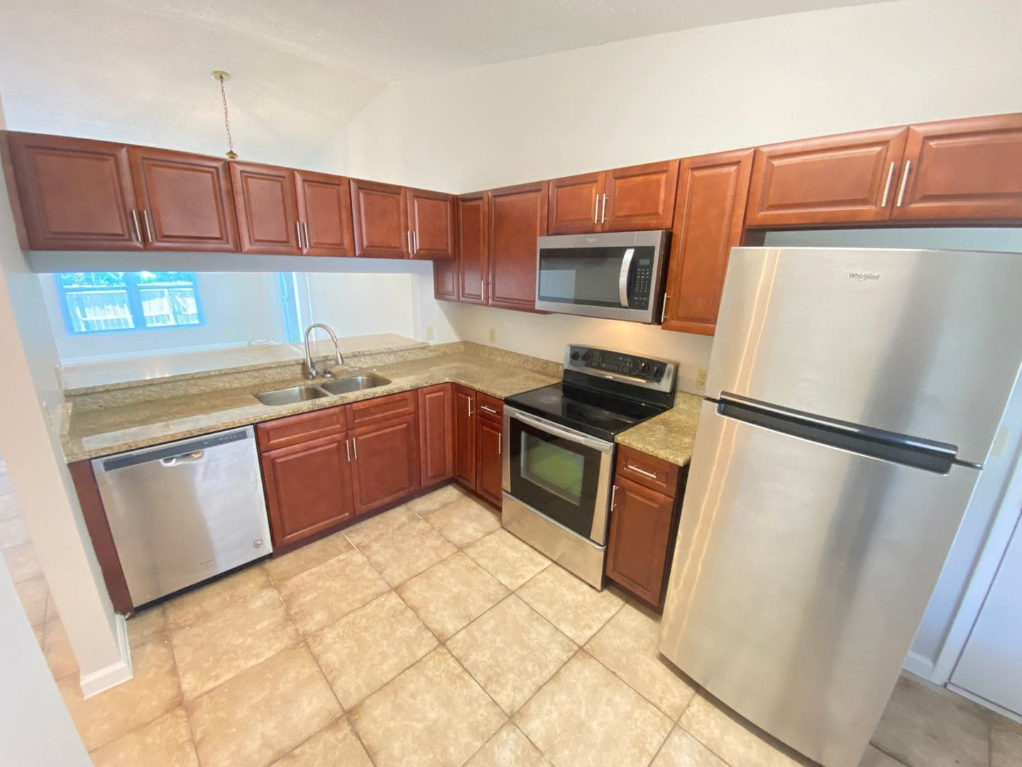 Building Photo - 135 Sand Pine Cir