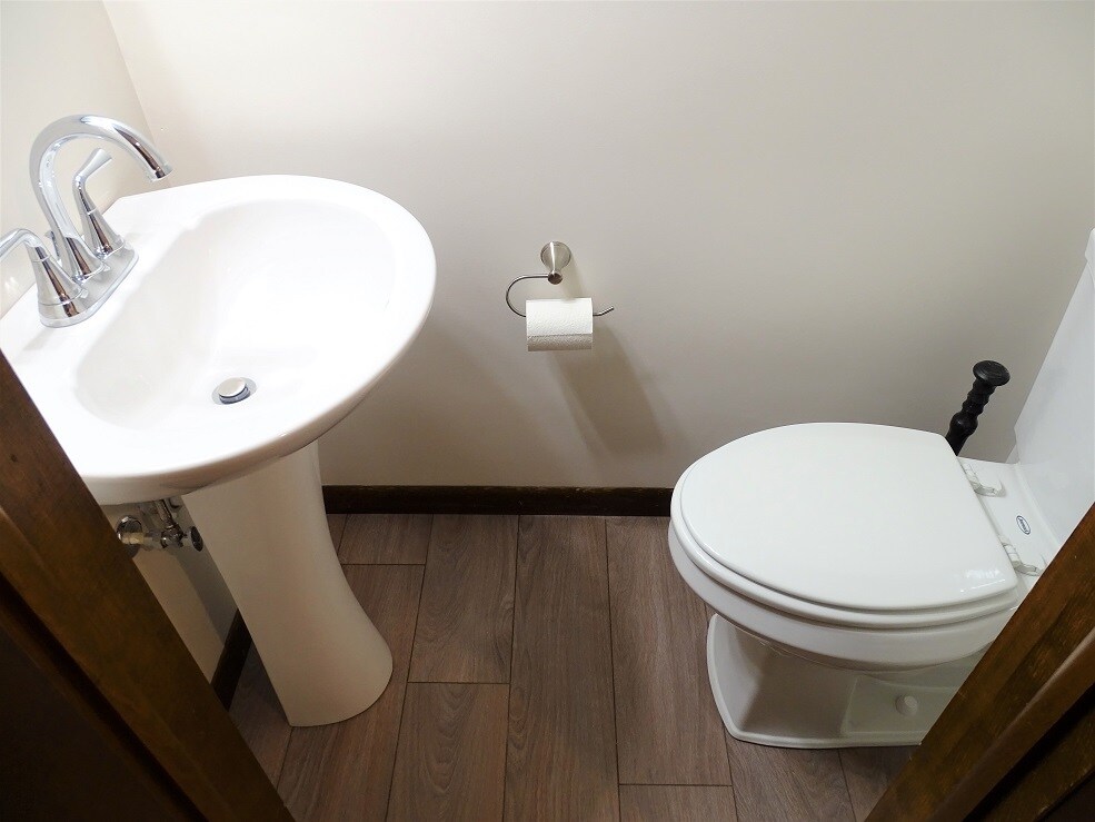 Building Photo - 2228 Junction Rd