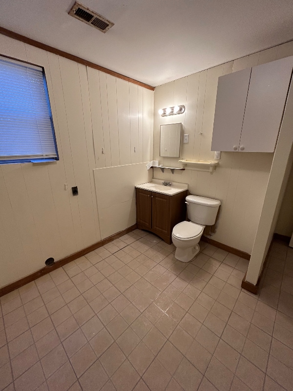 Building Photo - 2867 New Clinton Rd