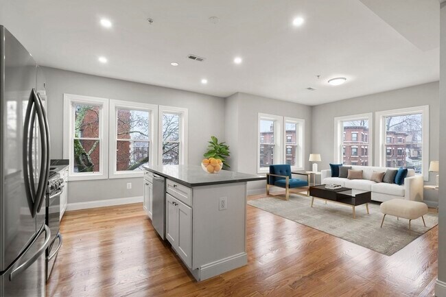 Building Photo - 515 Blue Hill Ave