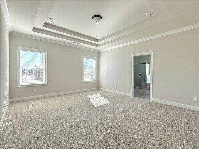 Building Photo - 3227 Madeira Dr