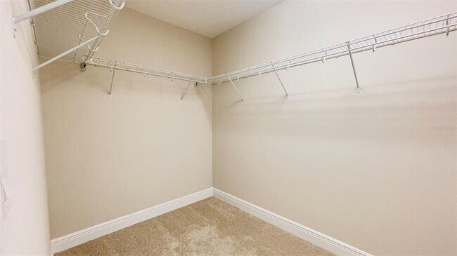 Building Photo - 1033 Vinsetta Cir