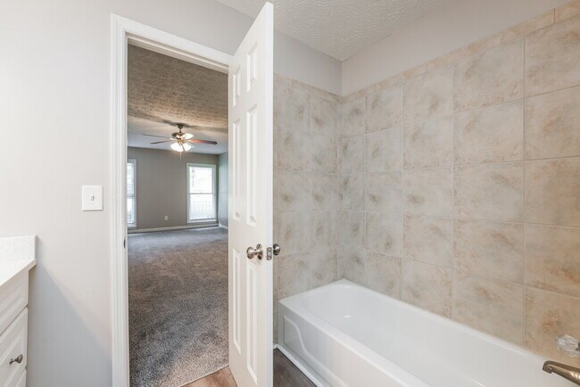 Building Photo - 3312 Glynn Mill Dr