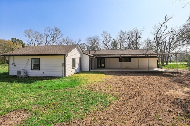 Building Photo - 3919 Galway Ln