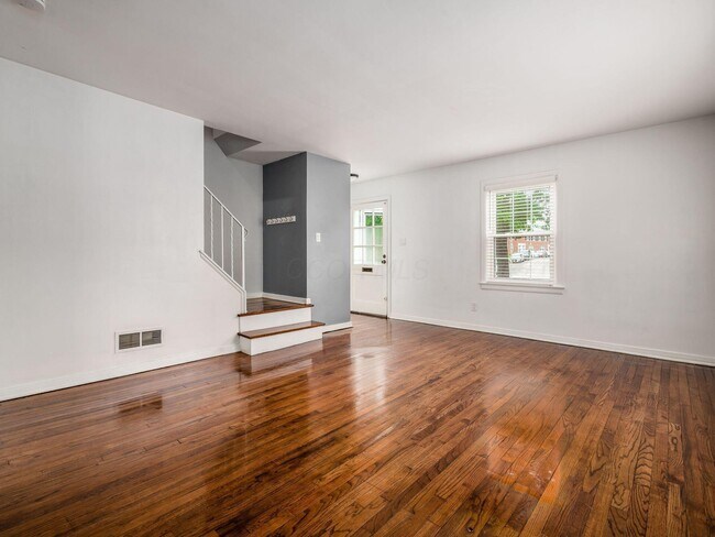 Building Photo - 111 E Selby Blvd