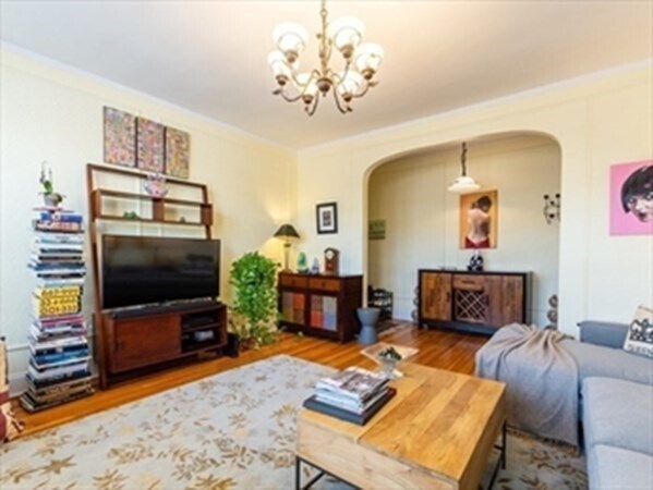 Building Photo - 400 Washington St