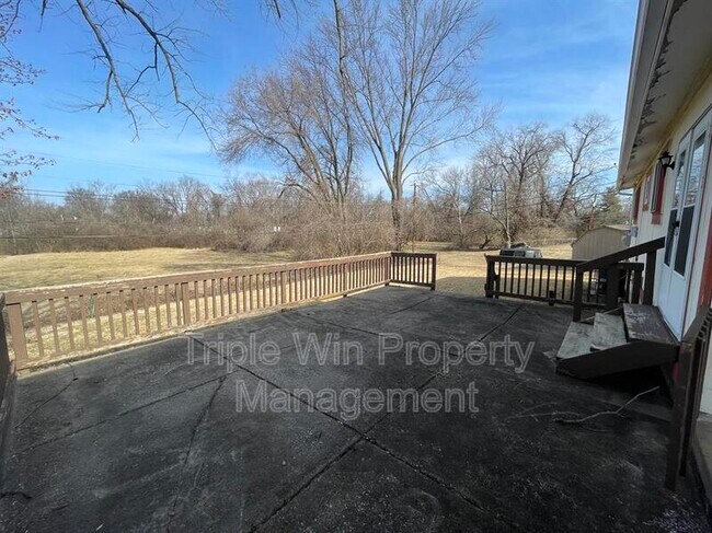 Building Photo - 1225 Carla Dr