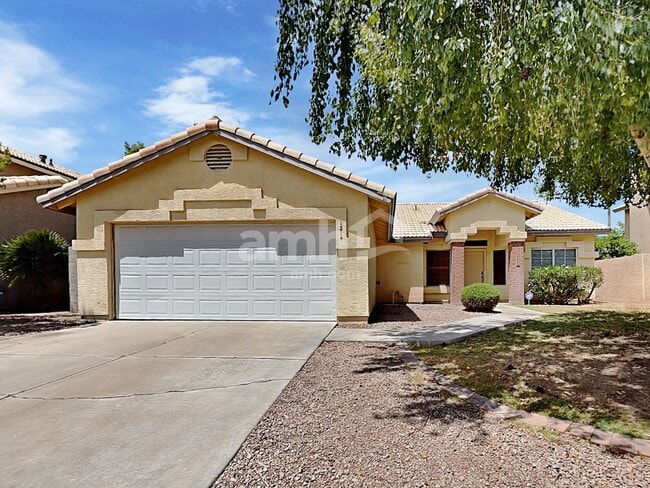 Building Photo - 1214 E Artesian Way