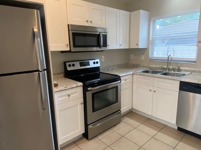 Building Photo - 2780 Cypress Dr