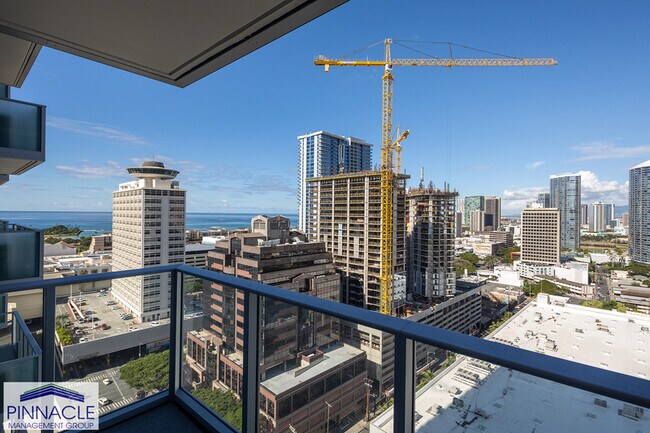 Building Photo - 629 Ke’eaumoku St