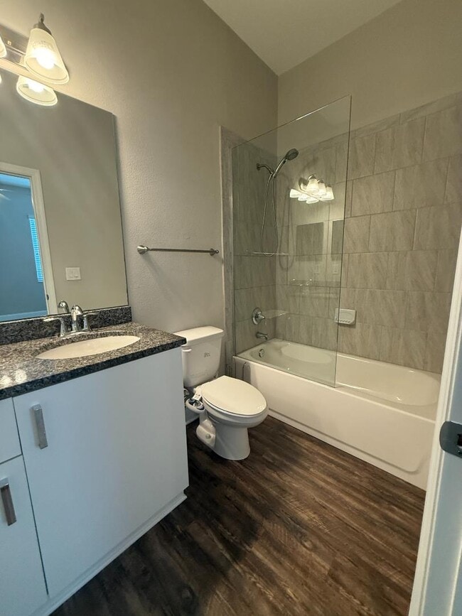 Building Photo - 2820 1st Ave S