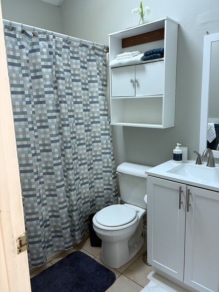 Building Photo - 19 Rose Briar Pl