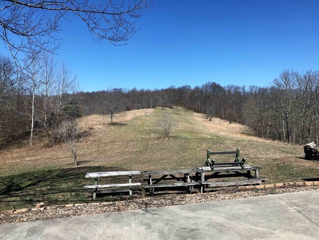 Building Photo - 4079 Co Rd 55