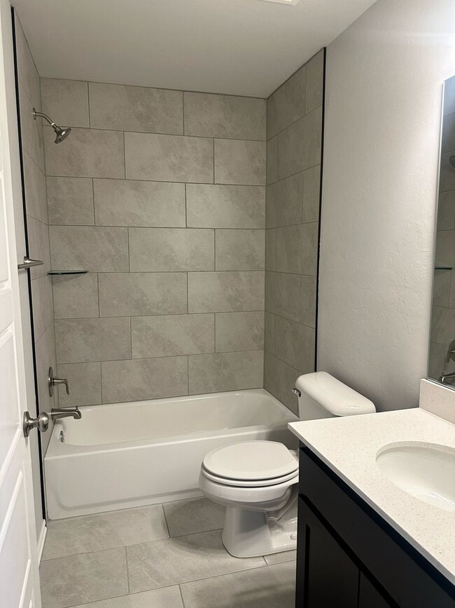 Building Photo - 1st Month Free!