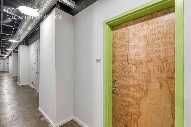 Building Photo - 4800 Brown St