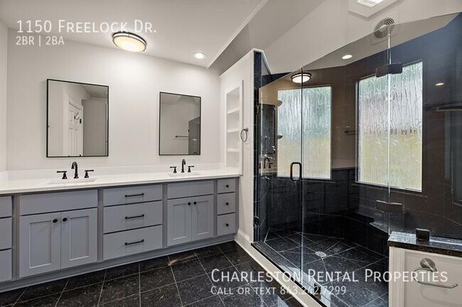 Building Photo - 1150 Freelock Dr