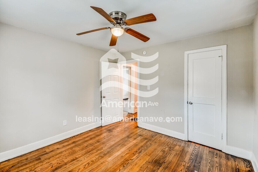 Building Photo - 5204 Ter Q