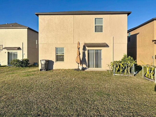 Building Photo - 7517 Samuel Ivy Dr