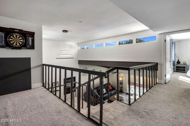 Building Photo - 8633 E Monterosa Ave