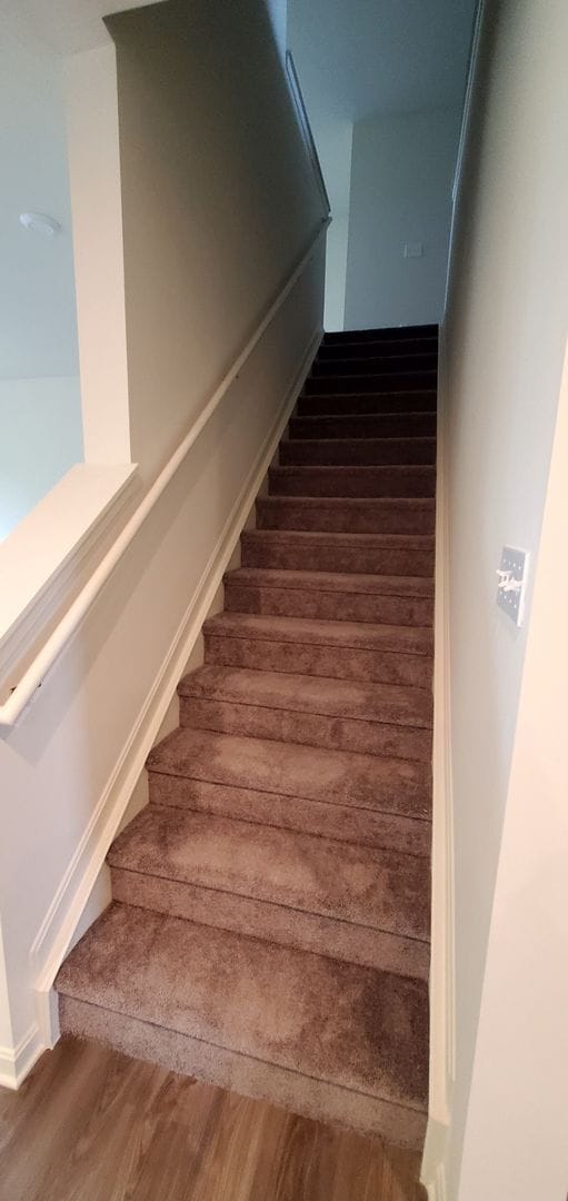 Building Photo - Beautiful 4BR in LaGrange