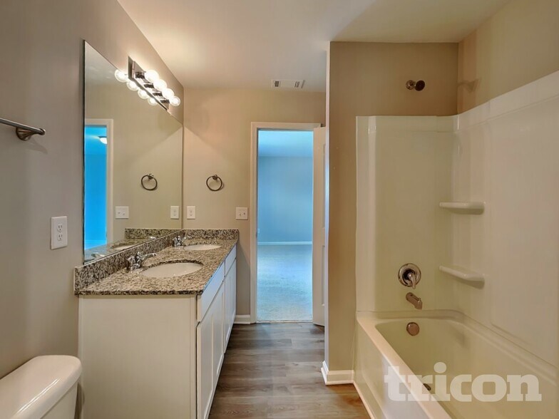 Building Photo - 542 Springtime Ln