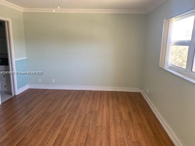 Building Photo - 901 NE 14th Ave