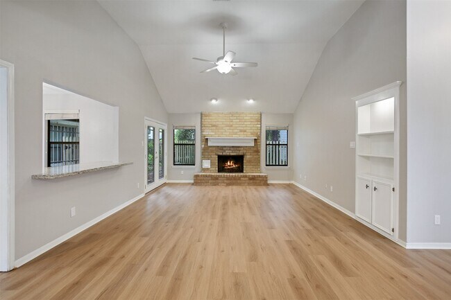 Building Photo - 36 N Autumnwood Way