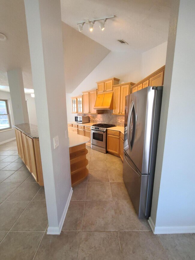 Building Photo - 1905 Catamaran Dr