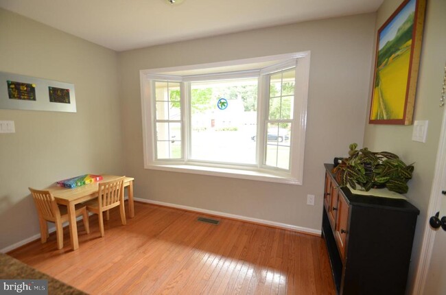 Building Photo - 5611 Herberts Crossing Dr