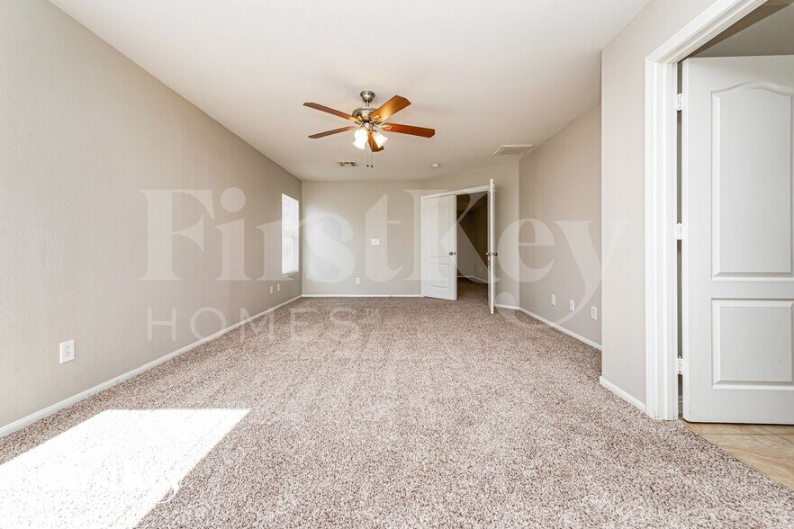 Building Photo - 4913 W Cherokee Run Ct