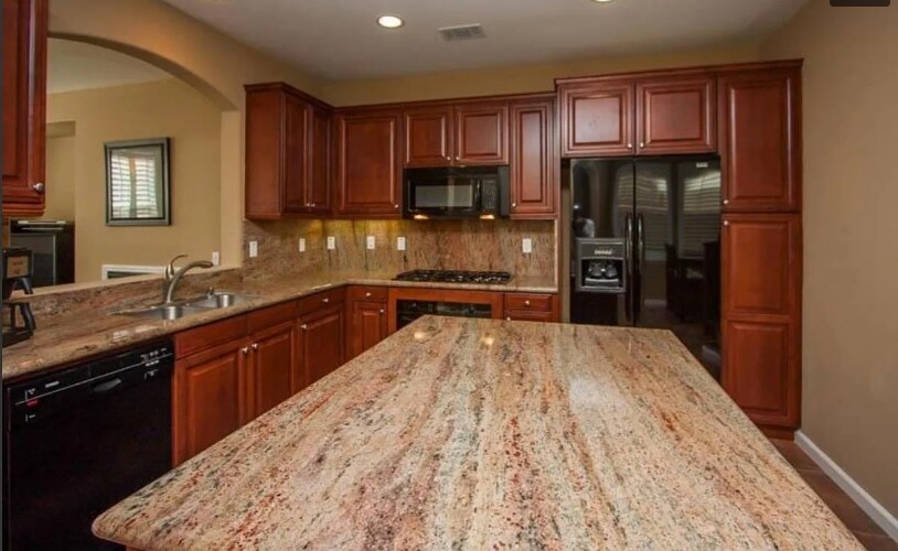 Building Photo - 3601 Rocking Horse Ct