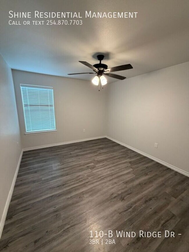 Building Photo - 110-B Wind Ridge Dr --