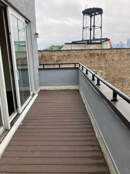 Balcony - 2325 W Huron St