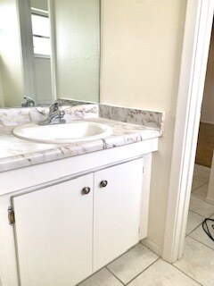 Building Photo - 419 Duchess Ct