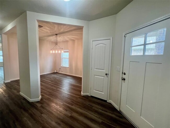 Building Photo - 104 Moravia Rd