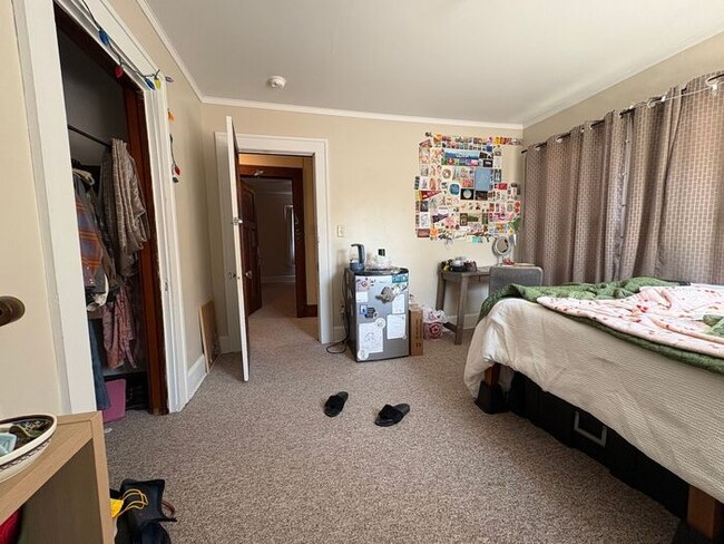 Building Photo - $2,200 | 4 Bedroom, 2 Bathroom House | No Pets | Available for August 1st, 2026 Move In!