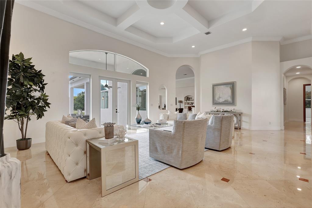 Building Photo - 5941 SW 185th Way
